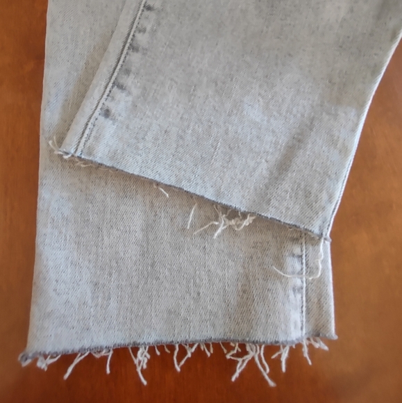 Light gray wash, Size 8, O. G STRAIGHT, Buttoned Fly, NWOT - Picture 6 of 7